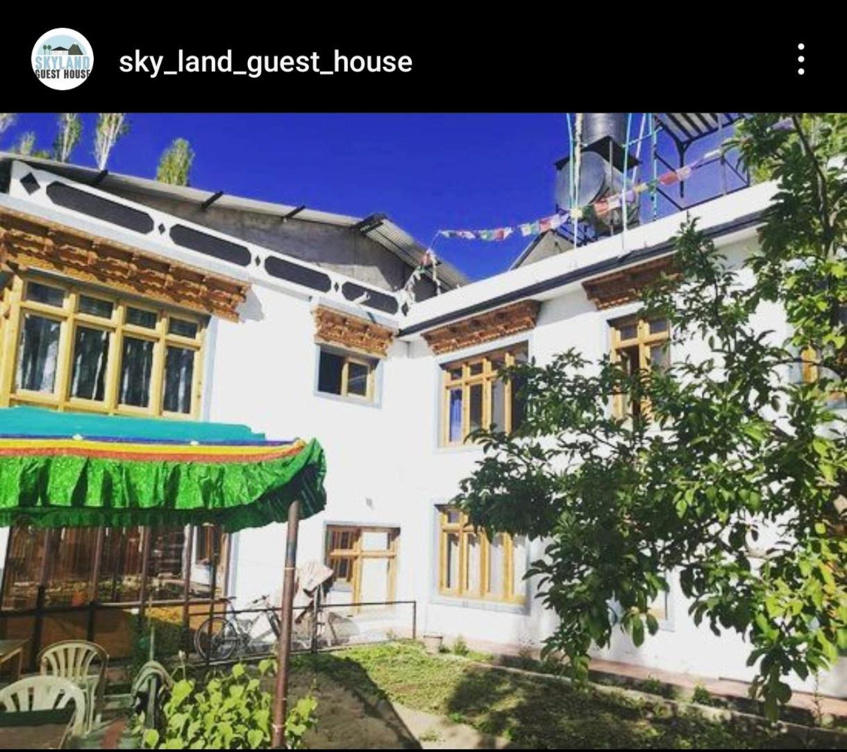 Sky Land Hostel Лех Екстериор снимка